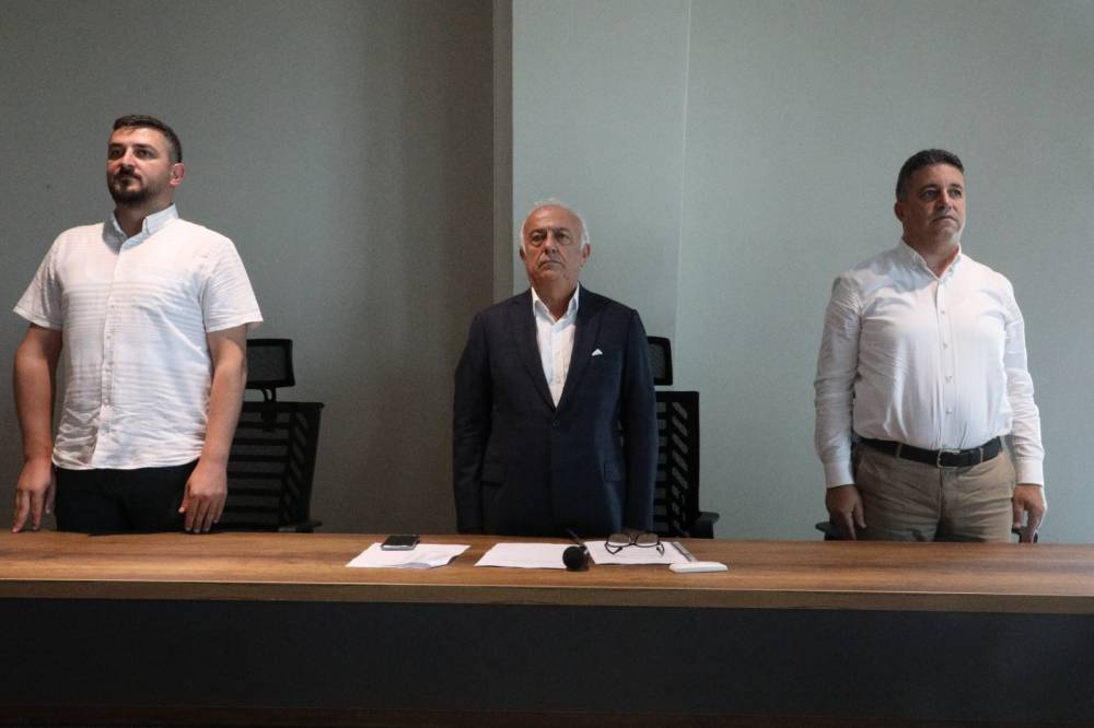 PrF9SmEFUmjrUDQv6GRT.jfif