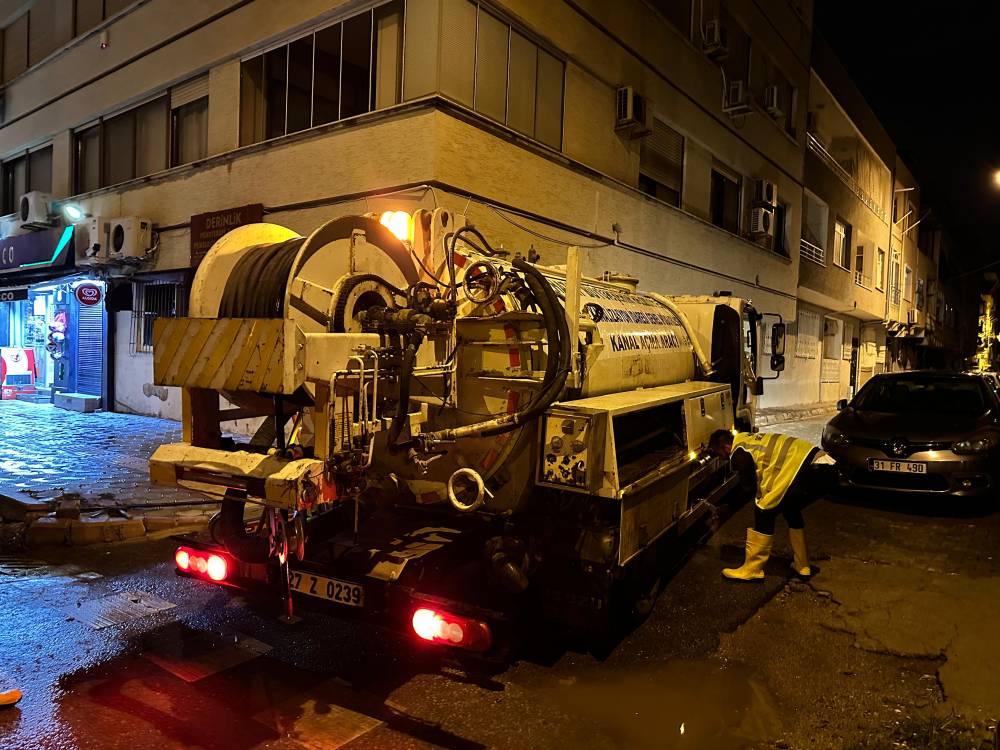 RbAAYasnuw8zm2i7UZih.jfif