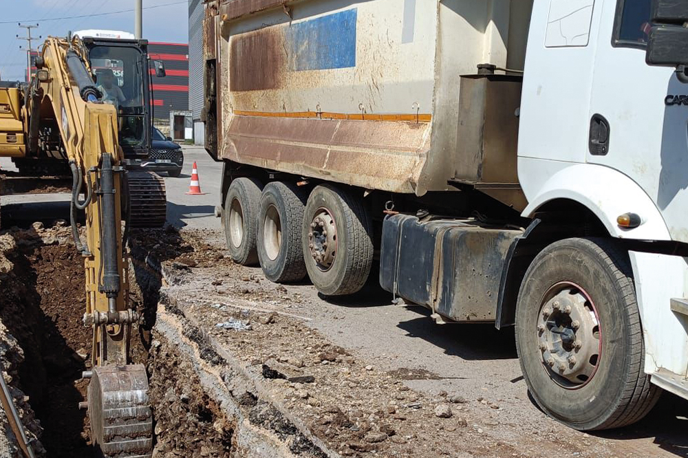 payas-yeni-sanayi-sitesinin-altyapisi-insa-ediliyor-1-1-20250917144221.jpg