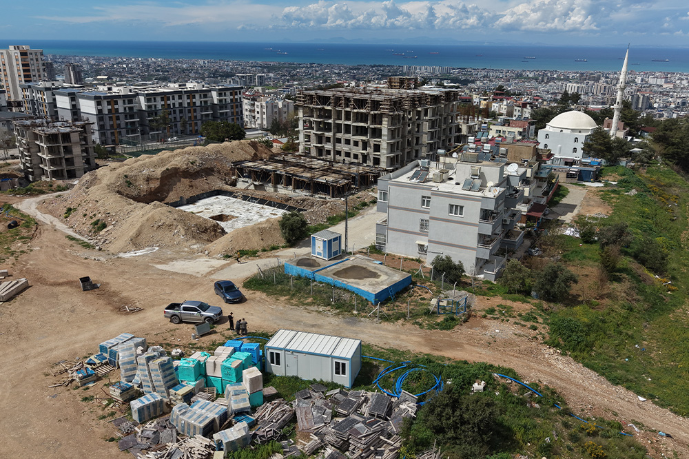 HATSU, DOSTLAR SİTESİ’NDE SU İLETİMİNİ GÜVENLİ HALE GETİRDİ