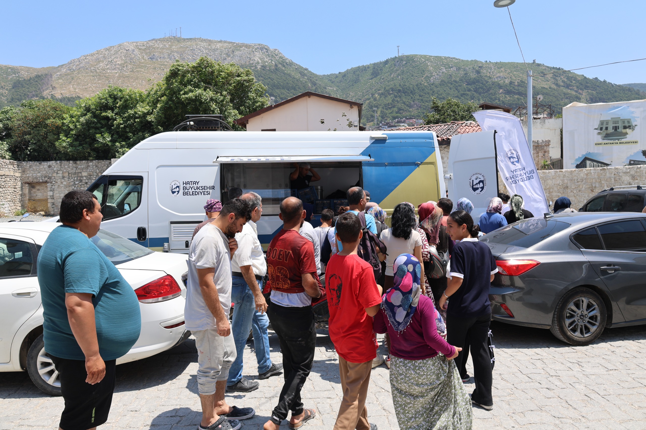 HBB’DEN MUHARREM AYINDA AŞURE İKRAMI