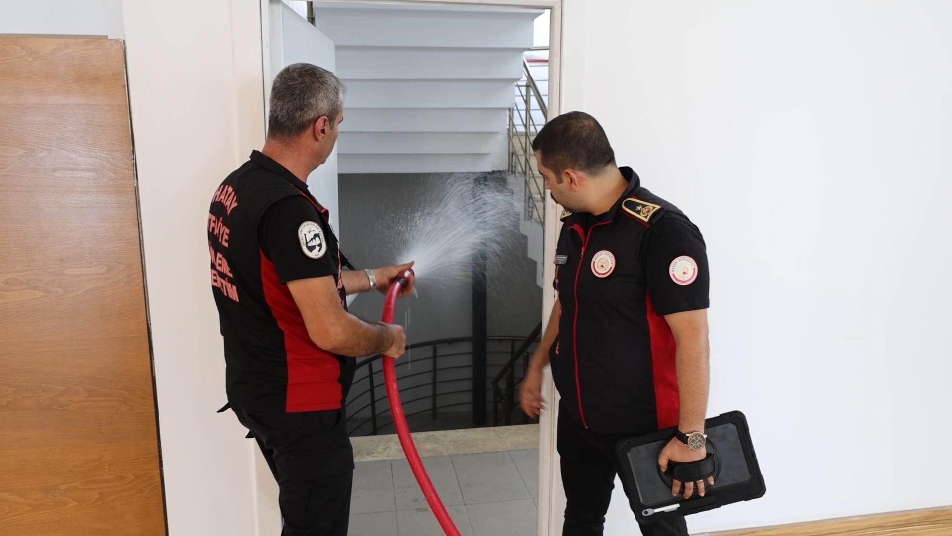 HBB İTFAİYESİNDEN OTEL VE YURTLARDA SIKI DENETİM 