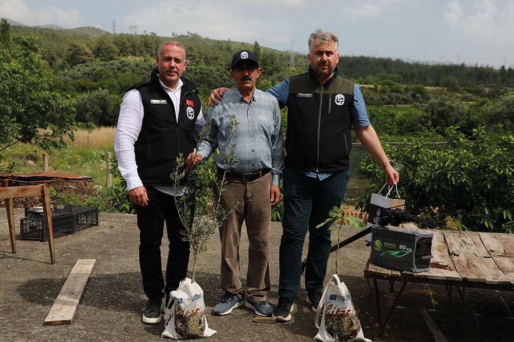 HBB’DEN ÇİFTÇİLER GÜNÜ’NDE ANLAMLI ZİYARET