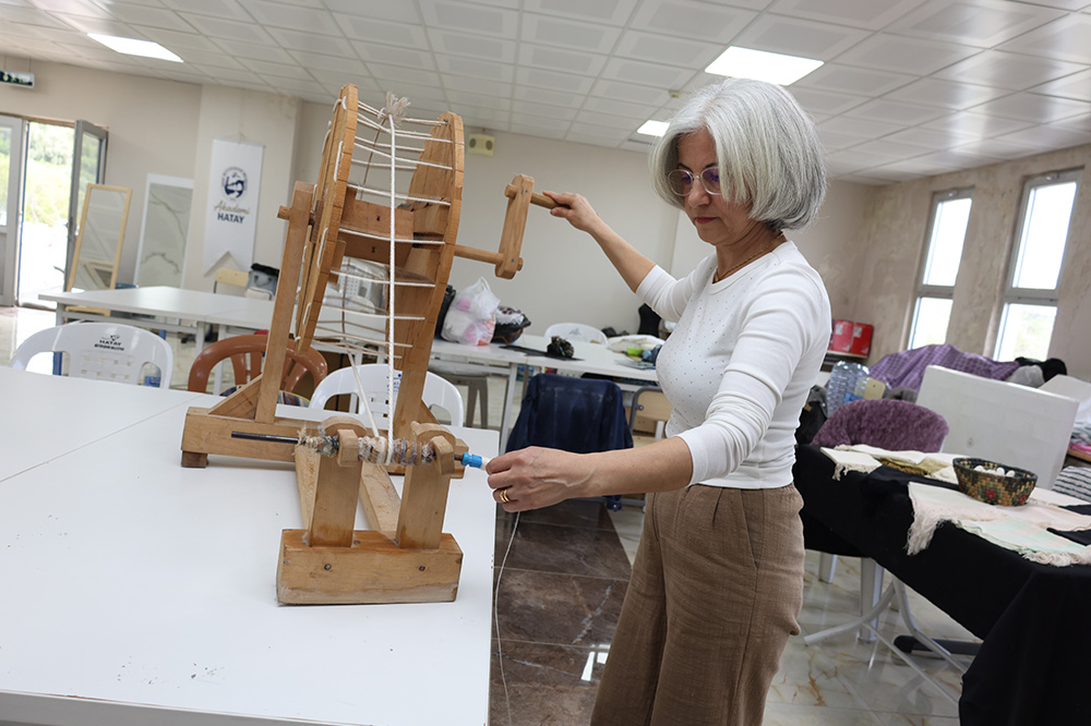 UNUTULMAYA YÜZ TUTAN DOKUMA SANATI YENİDEN HAYAT BULUYOR