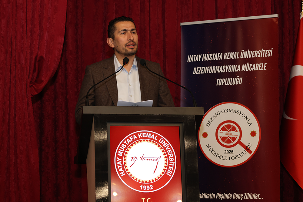 ÜNİVERSİTELER ARASI BİLGİ YARIŞMASININ AÇILIŞ TÖRENİ YAPILDI