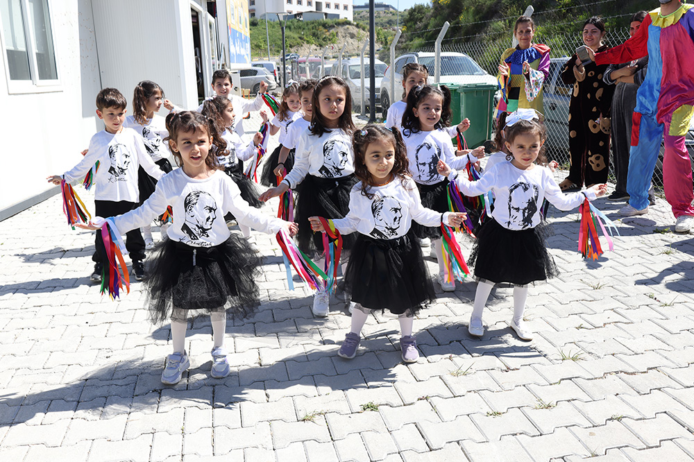 ANNELER GÜNÜ’NDE ANNE VE ÇOCUKLAR HBB ETKİNLİĞİNDE BULUŞTU