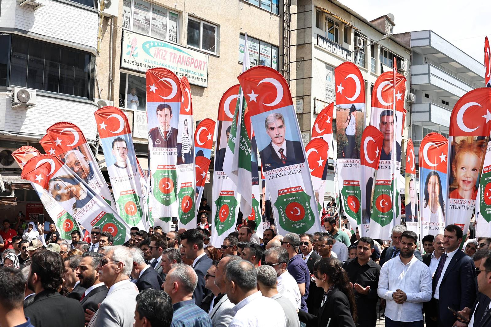 BAŞKAN ÖNTÜRK, REYHANLI ŞEHİTLERİ ANMA TÖRENİ’NE KATILDI