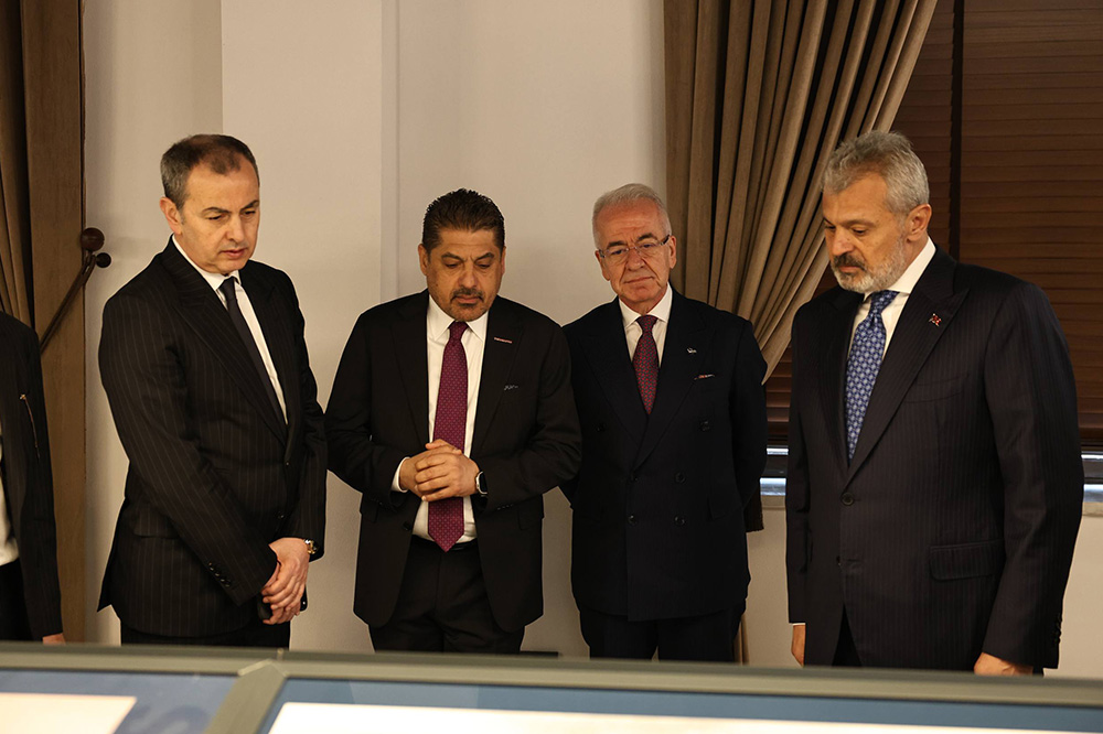 BAŞKAN ÖNTÜRK İŞ İNSANLARINI AĞIRLADI
