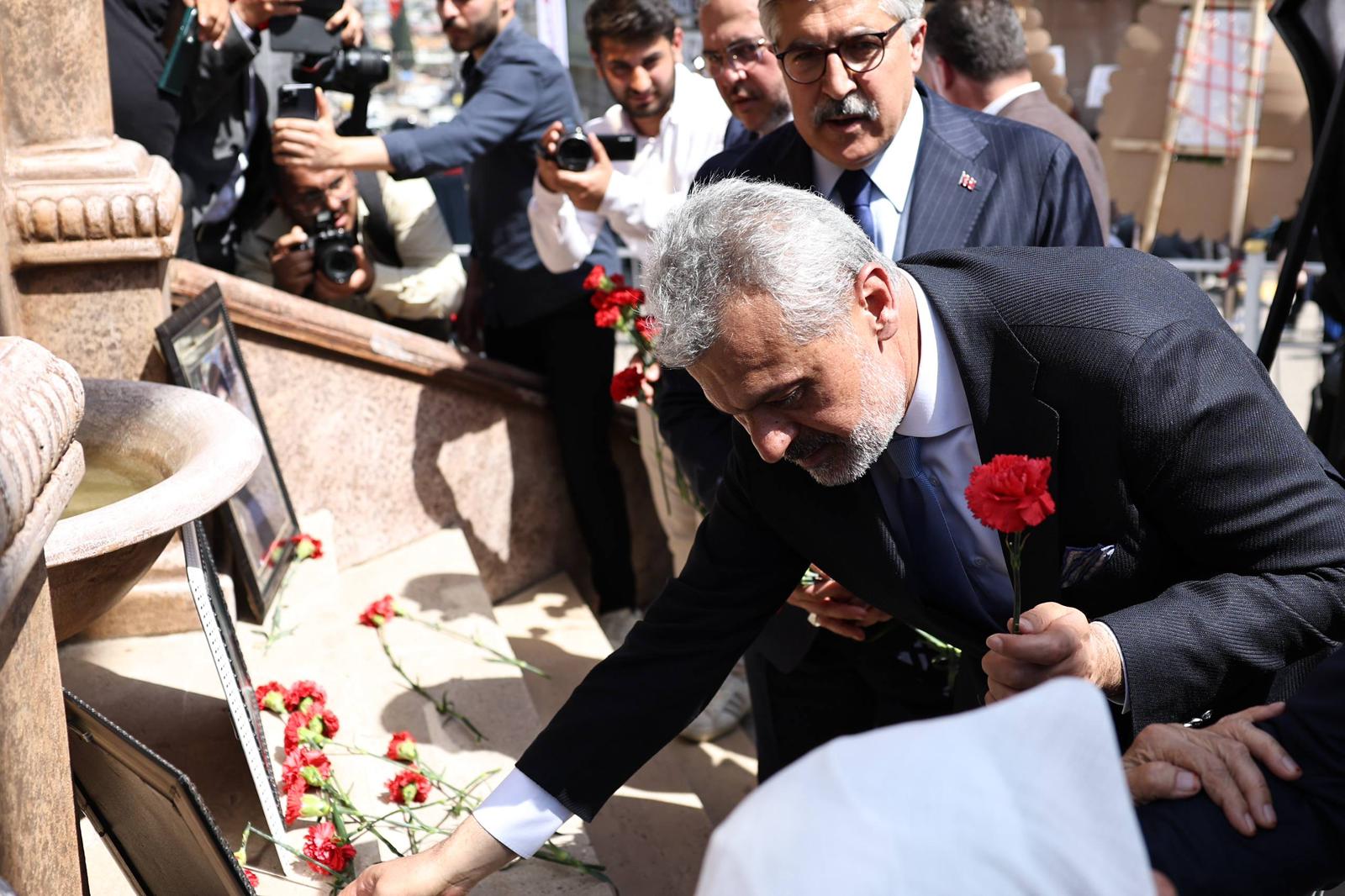 BAŞKAN ÖNTÜRK, REYHANLI ŞEHİTLERİ ANMA TÖRENİ’NE KATILDI