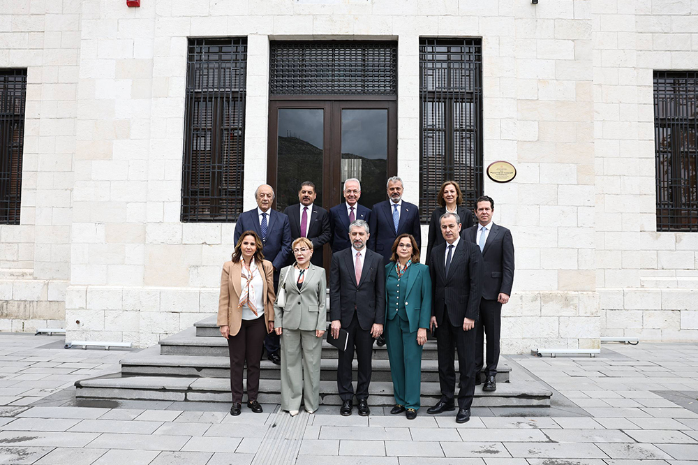 BAŞKAN ÖNTÜRK İŞ İNSANLARINI AĞIRLADI