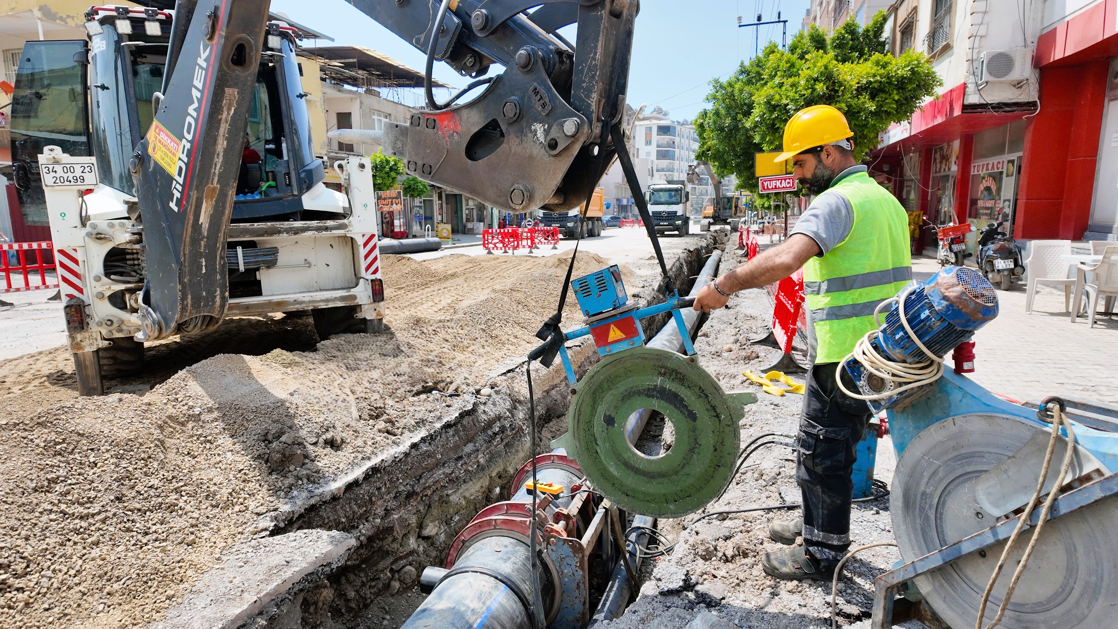 PAYAS’TA 178 KİLOMETRELİK İÇME SUYU YATIRIMININ YÜZDE 79'U TAMAMLANDI