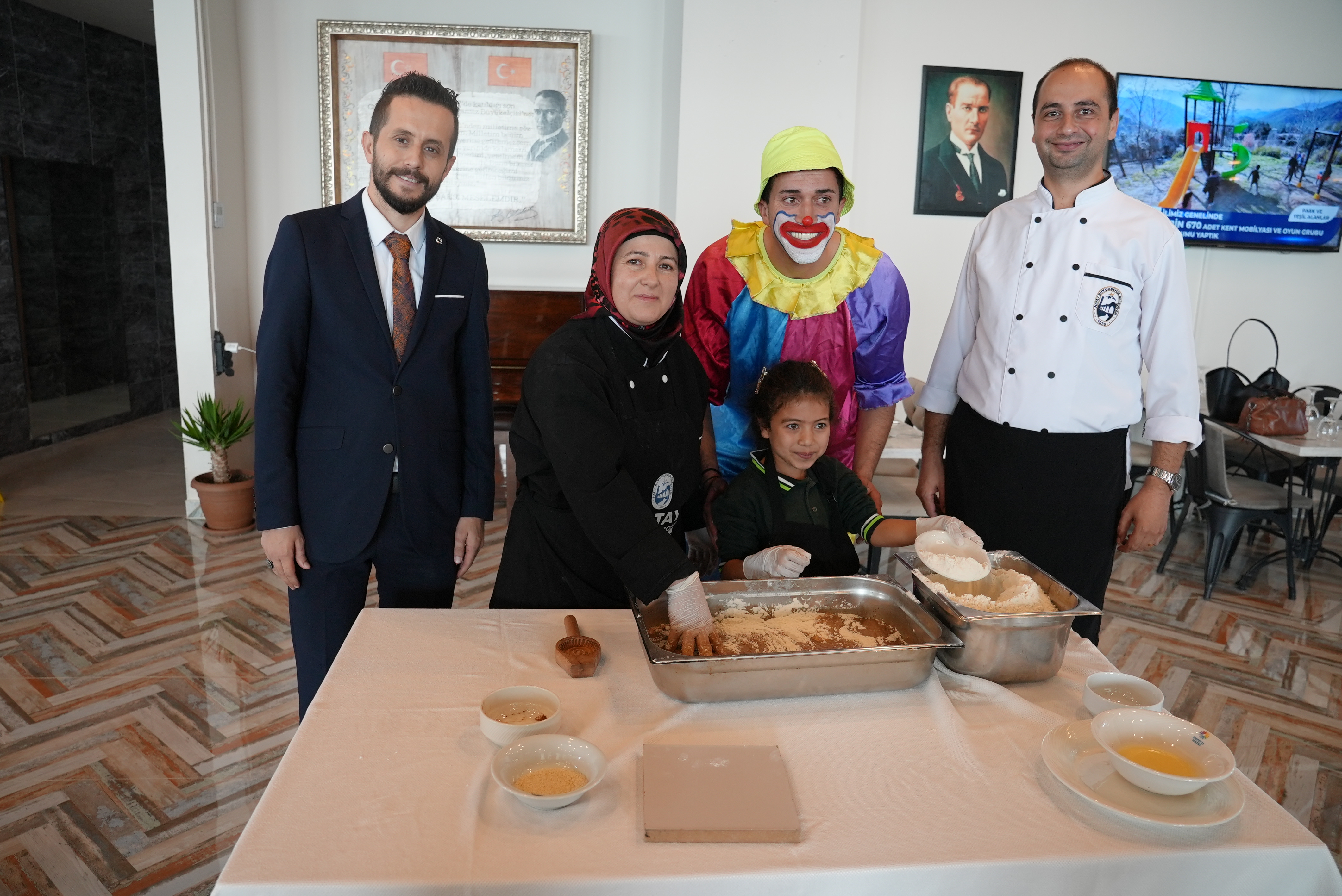 HBB GASTRONOMİEVİNDEN ÇOCUKLARA CUMHURİYET BAYRAMI ETKİNLİĞİ