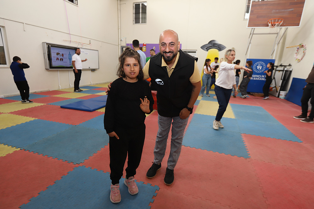 HATSU, ENGELLİLER HAFTASI’NDA ÖZEL ÖĞRENCİLERLE BULUŞTU
