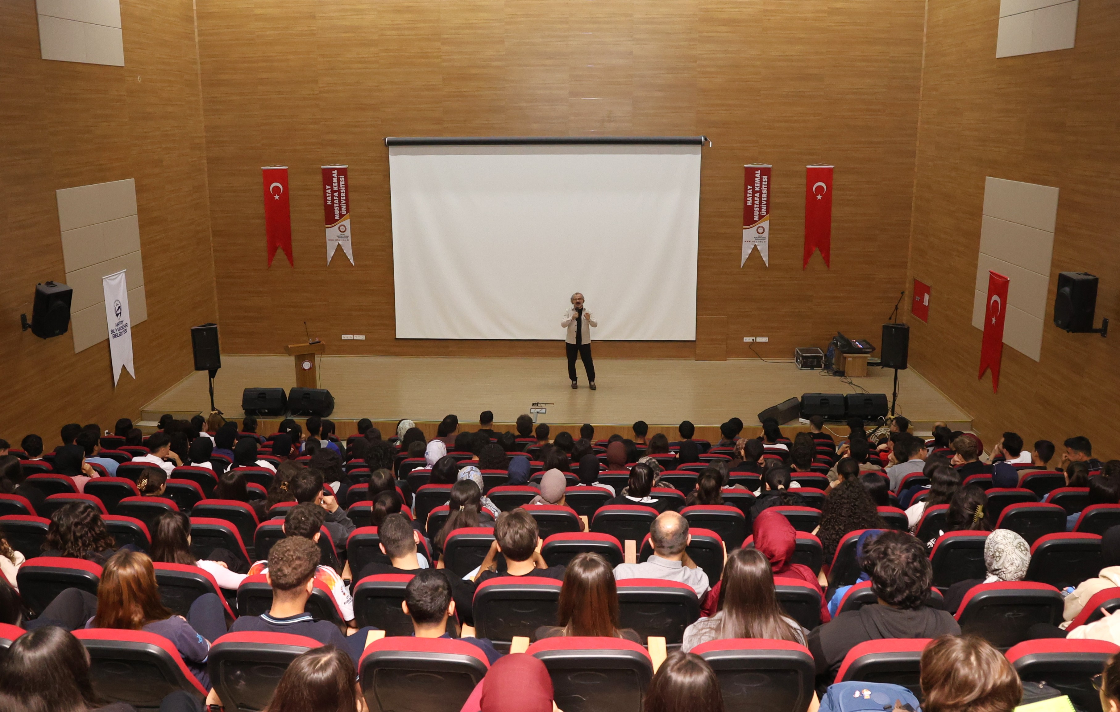 HBB İLE SINAVA DOĞRU GENÇLİK BULUŞMALARI BAŞLADI