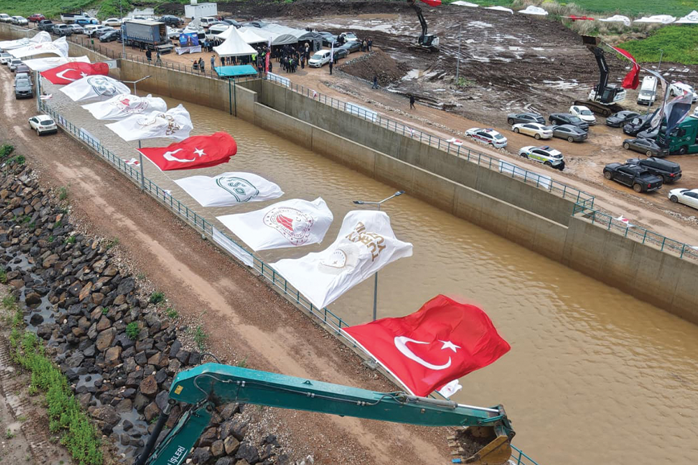 BAŞKAN ÖNTÜRK, TARIMA CAN SUYU OLACAK TESİSİN AÇILIŞINA KATILDI