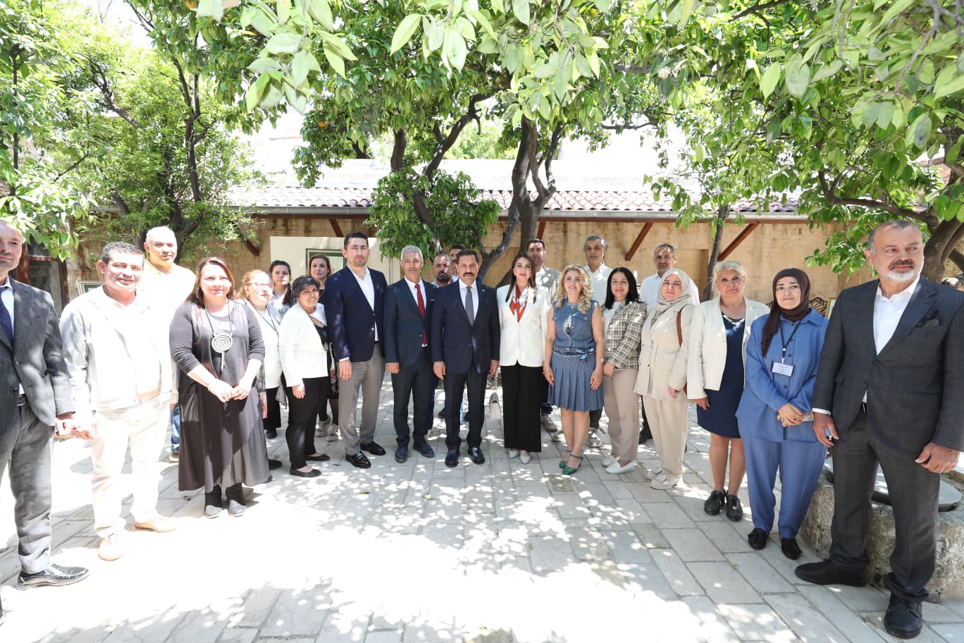 HBB’NİN PAYDAŞLIĞINDA ULUSLARARASI GELENEKSEL TÜRK SANATLARI SEMPOZYUMU GERÇEKLEŞTİRİLDİ