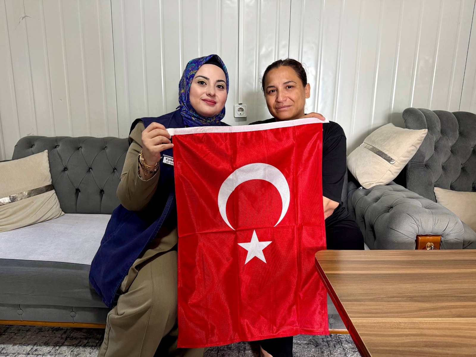 HBB’DEN GÖNÜLLERE DOKUNAN ZİYARET