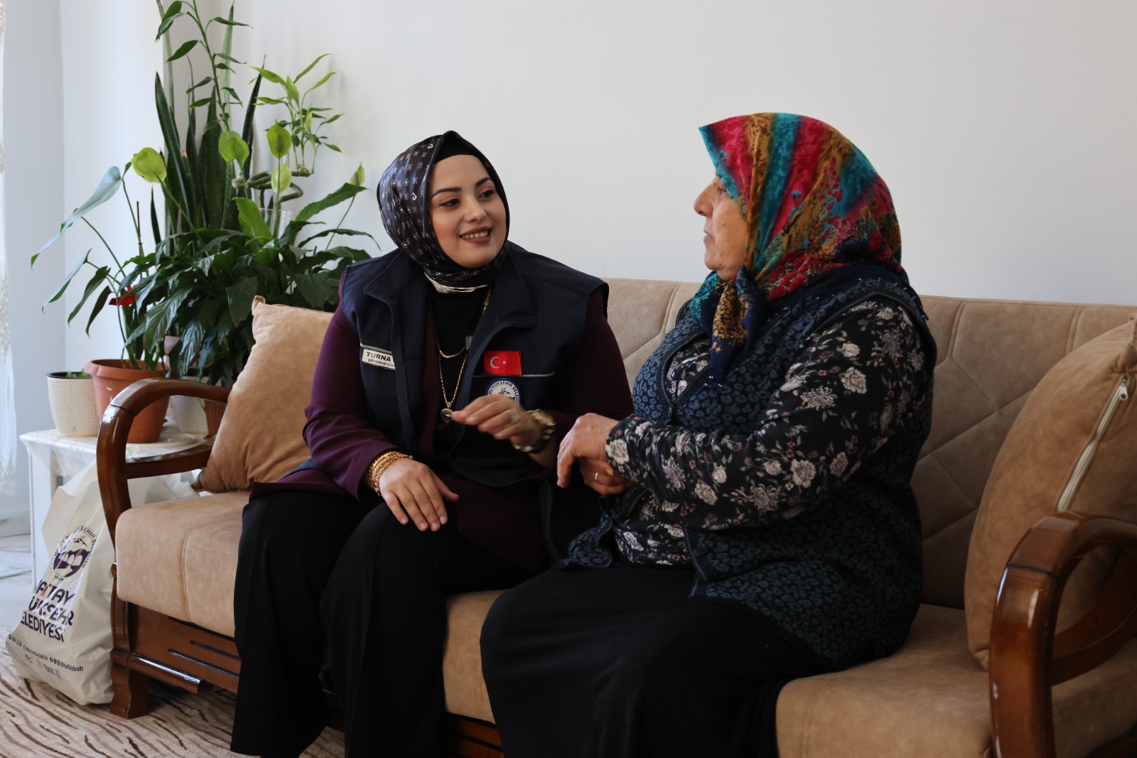 HBB’DEN GÖNÜLLERE DOKUNAN ZİYARET