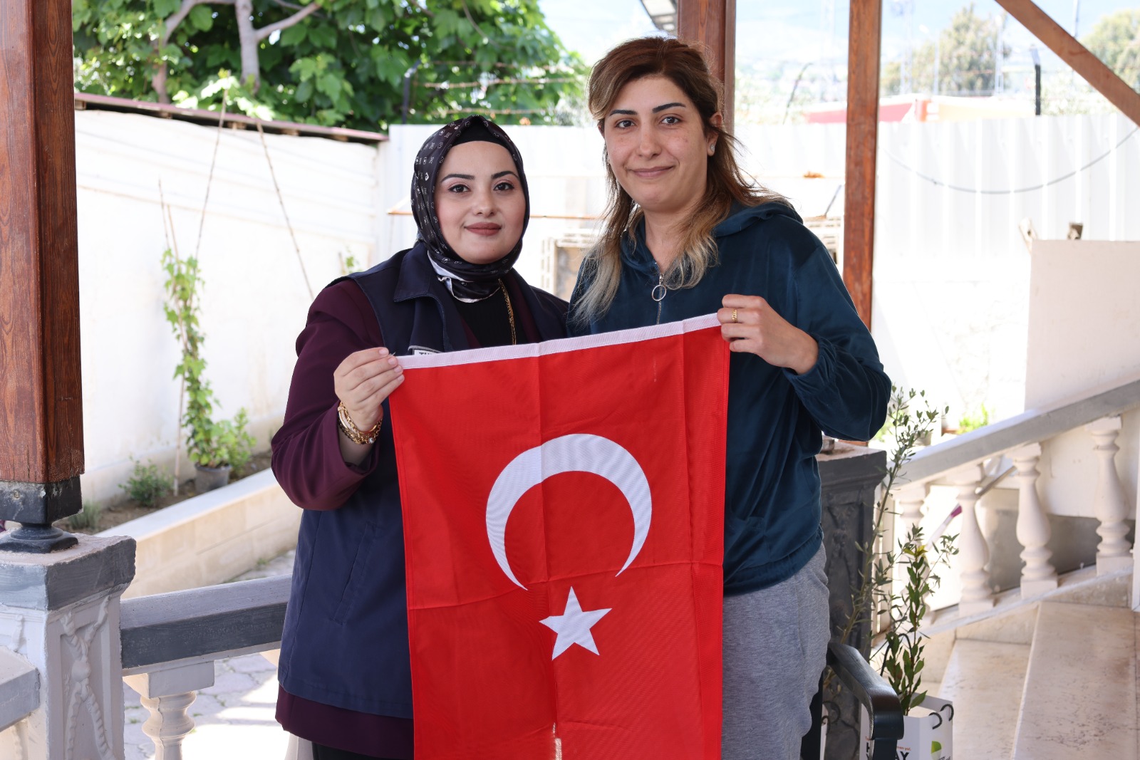 HBB’DEN GÖNÜLLERE DOKUNAN ZİYARET