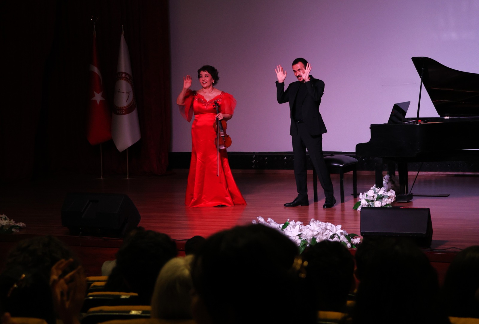 BÜYÜKŞEHİR’DEN SANAT DOLU GECE