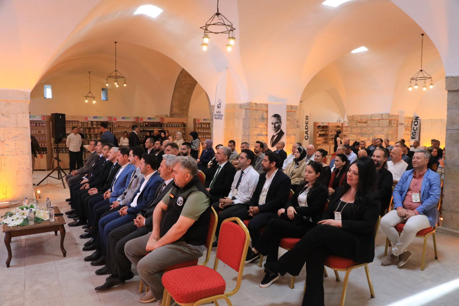 DENEYSEL GASTRONOMİ KONGRESİ HATAY’DA DÜZENLENDİ