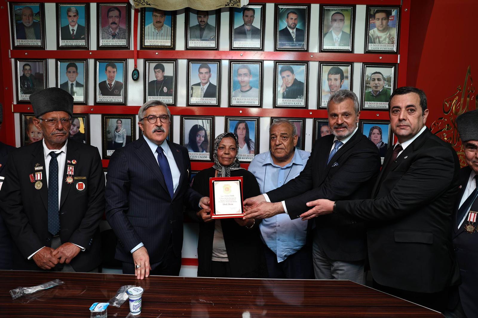 BAŞKAN ÖNTÜRK, REYHANLI ŞEHİTLERİ ANMA TÖRENİ’NE KATILDI