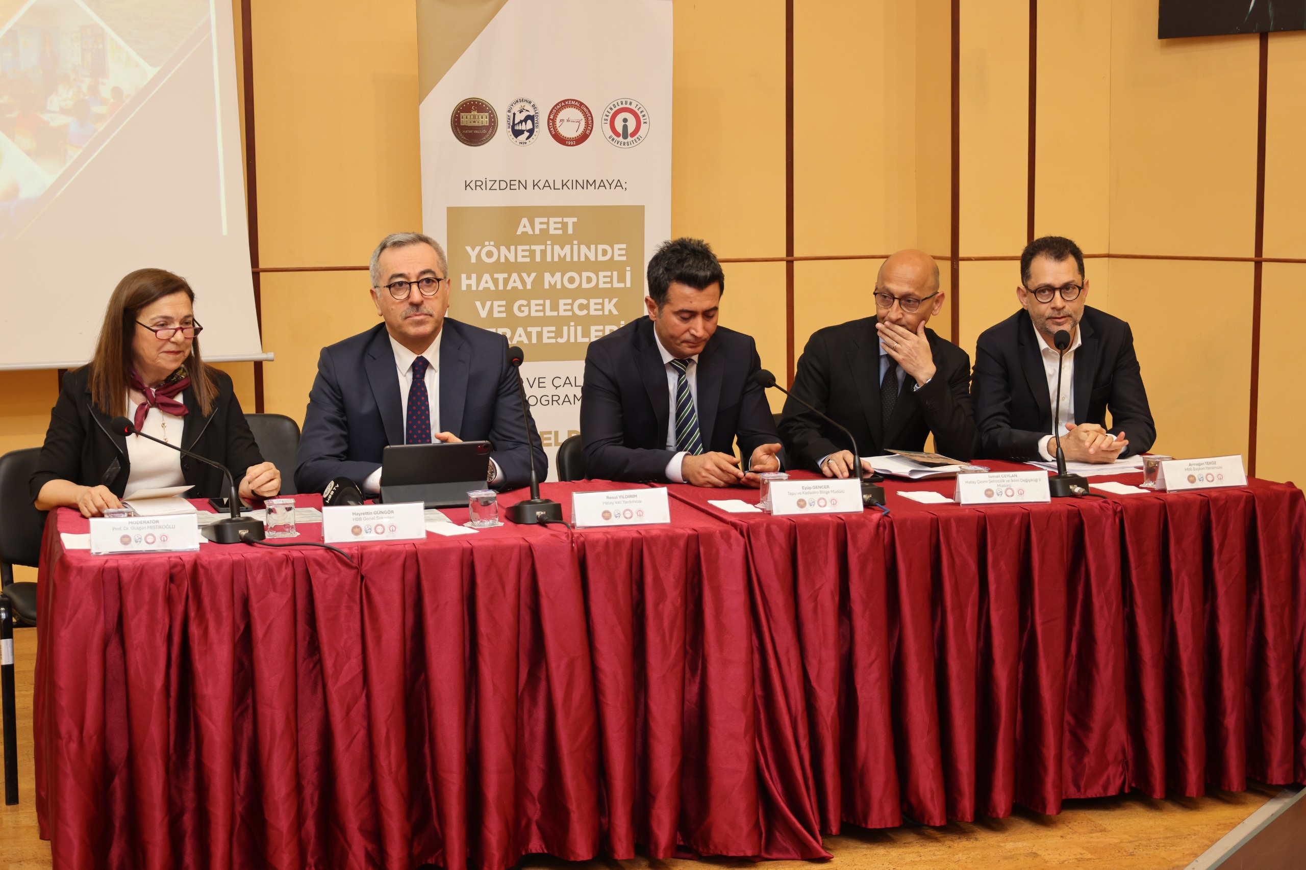 AFET YÖNETİMİNDE HATAY MODELİ ÇALIŞTAYI SÜRÜYOR