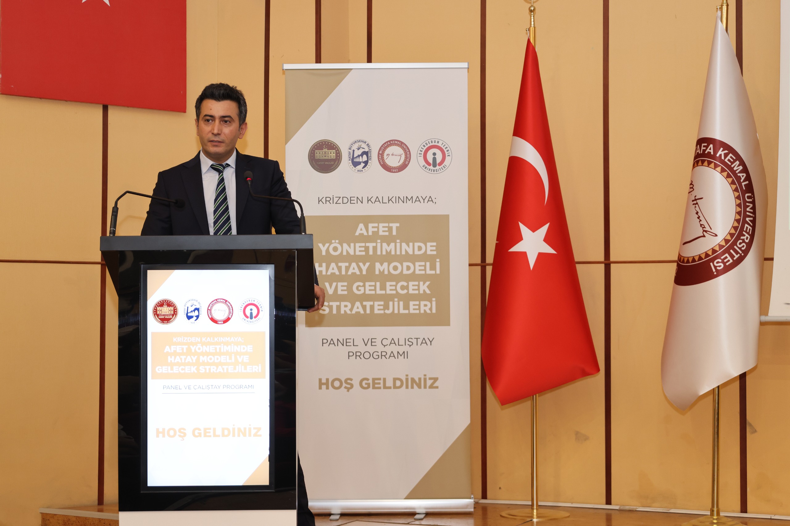AFET YÖNETİMİNDE HATAY MODELİ ÇALIŞTAYI SÜRÜYOR