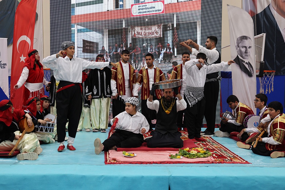 HBB’DEN ENGELLİ BİREYLER İÇİN FARKINDALIK VE DAYANIŞMA BULUŞMASI
