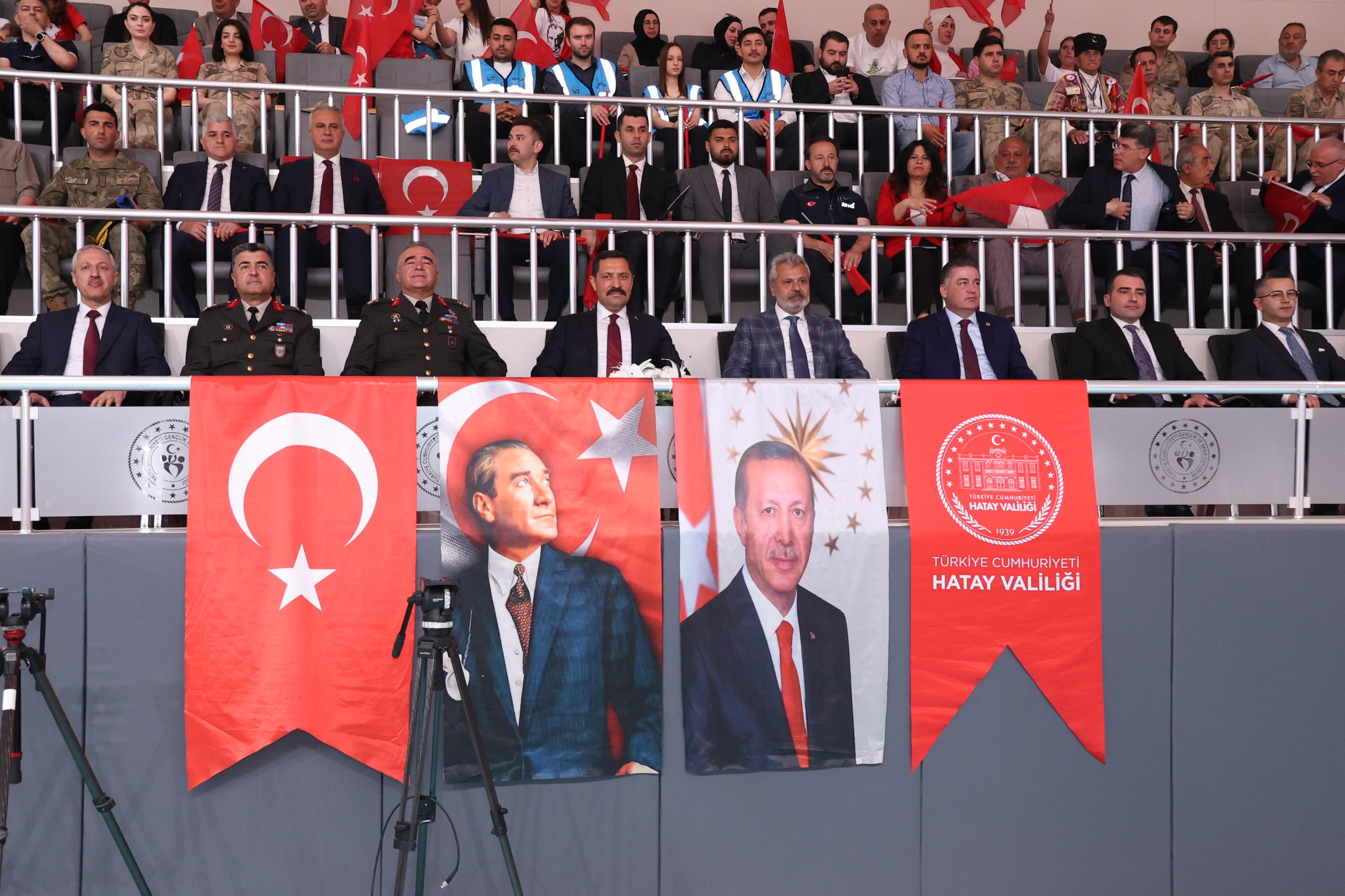 19 MAYIS ATATÜRK’Ü ANMA, GENÇLİK VE SPOR BAYRAMI HATAY’DA COŞKUYLA KUTLANDI