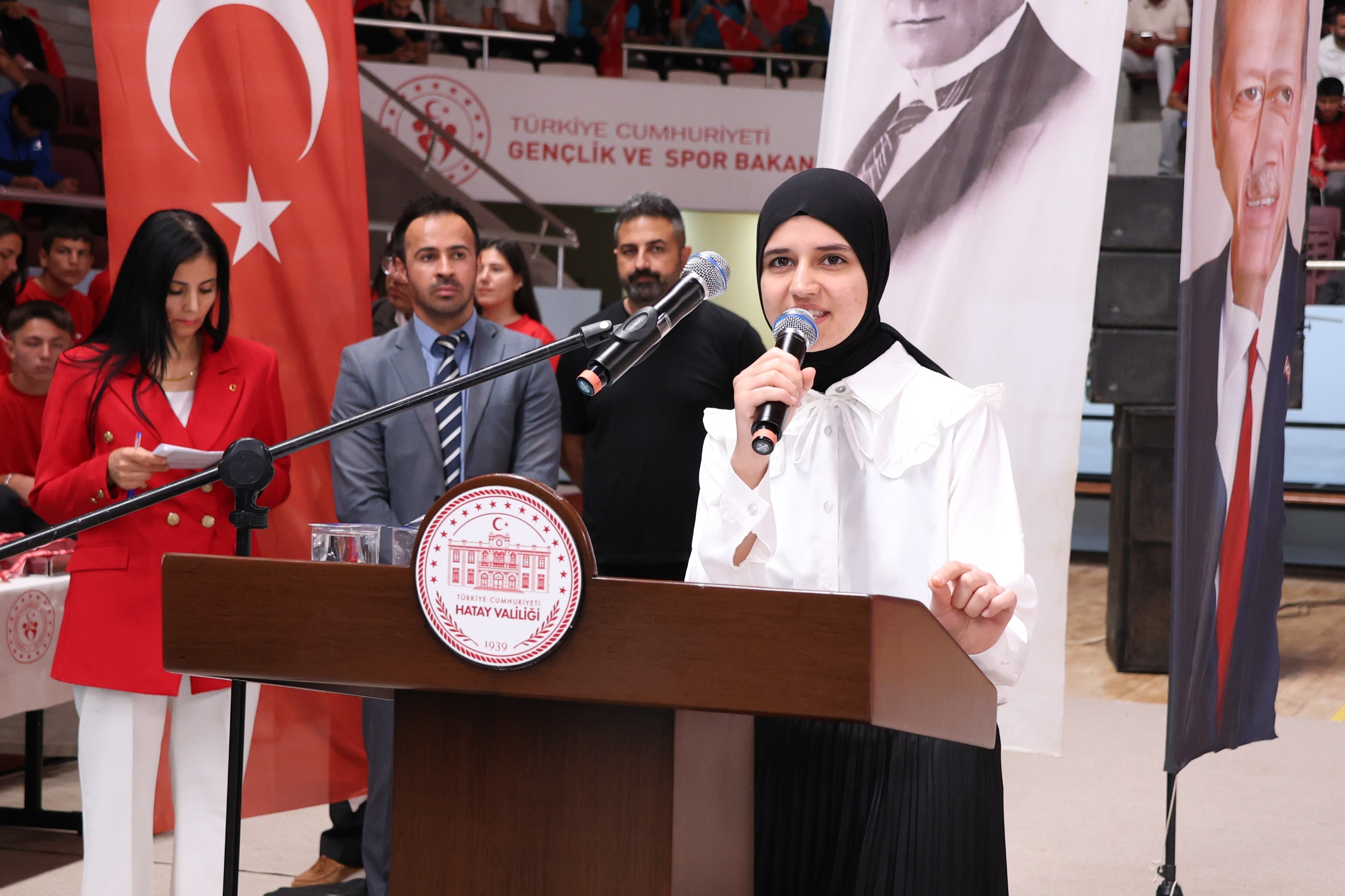19 MAYIS ATATÜRK’Ü ANMA, GENÇLİK VE SPOR BAYRAMI HATAY’DA COŞKUYLA KUTLANDI