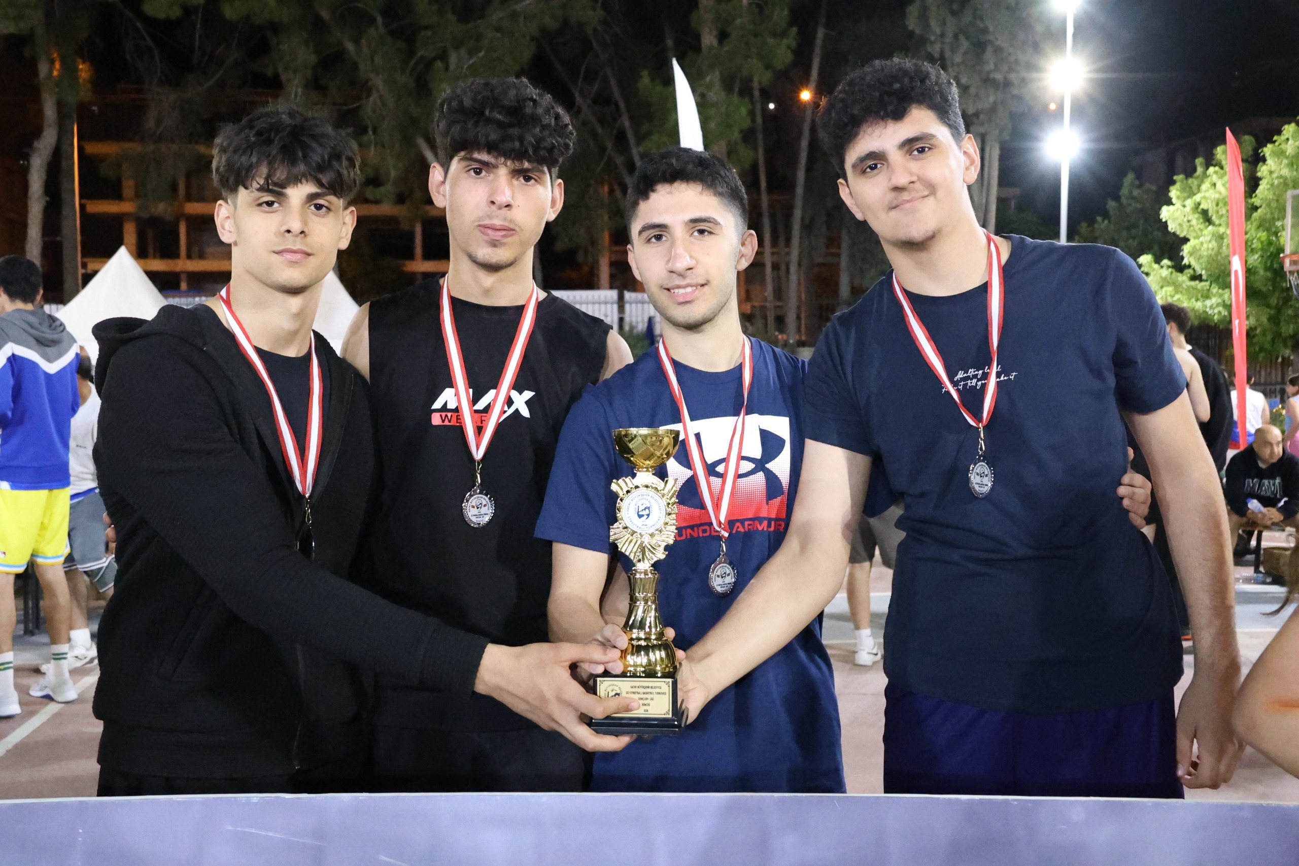 3X3 STREETBALL’DA ÖDÜLLER SAHİPLERİNİ BULDU