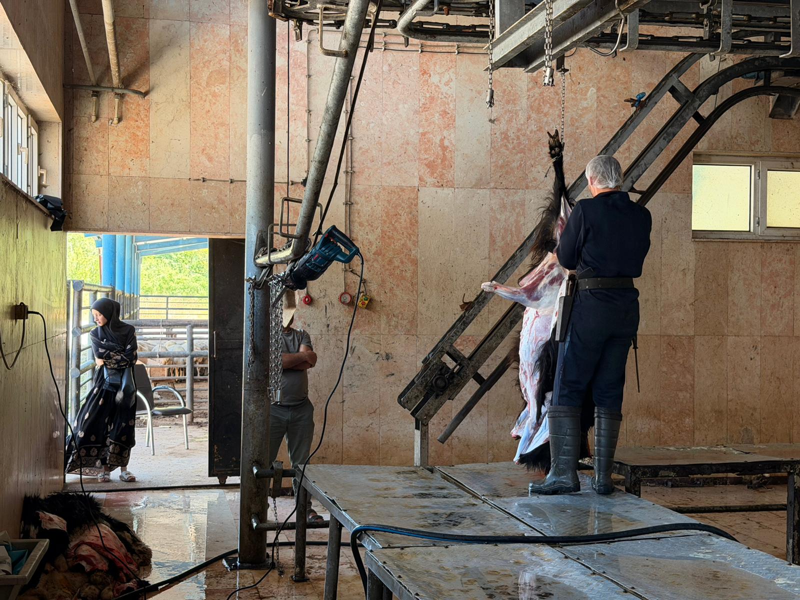 MEZBAHANELER, BAYRAM BOYUNCA VATANDAŞIN HİZMETİNDE
