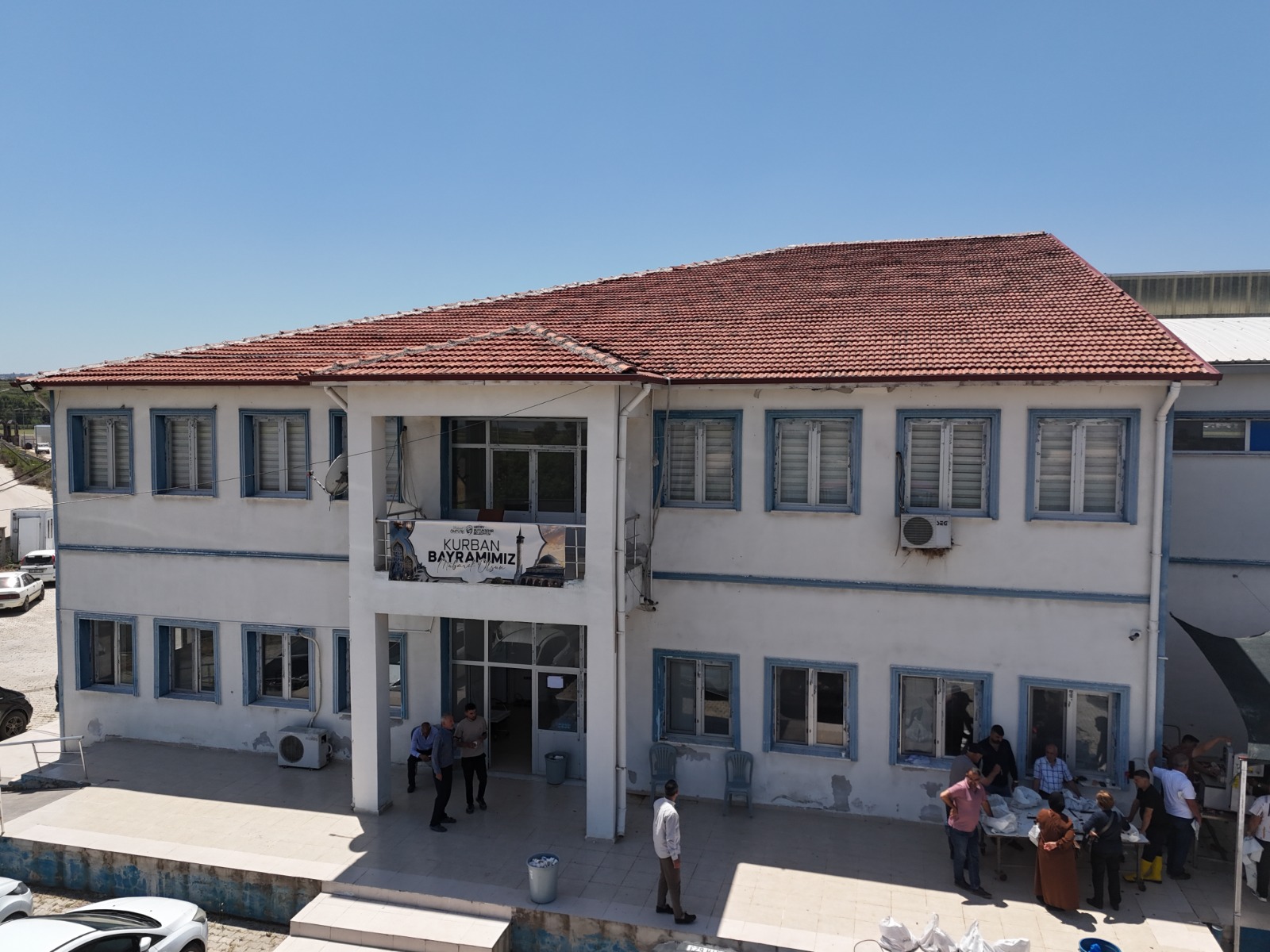 MEZBAHANELER, BAYRAM BOYUNCA VATANDAŞIN HİZMETİNDE