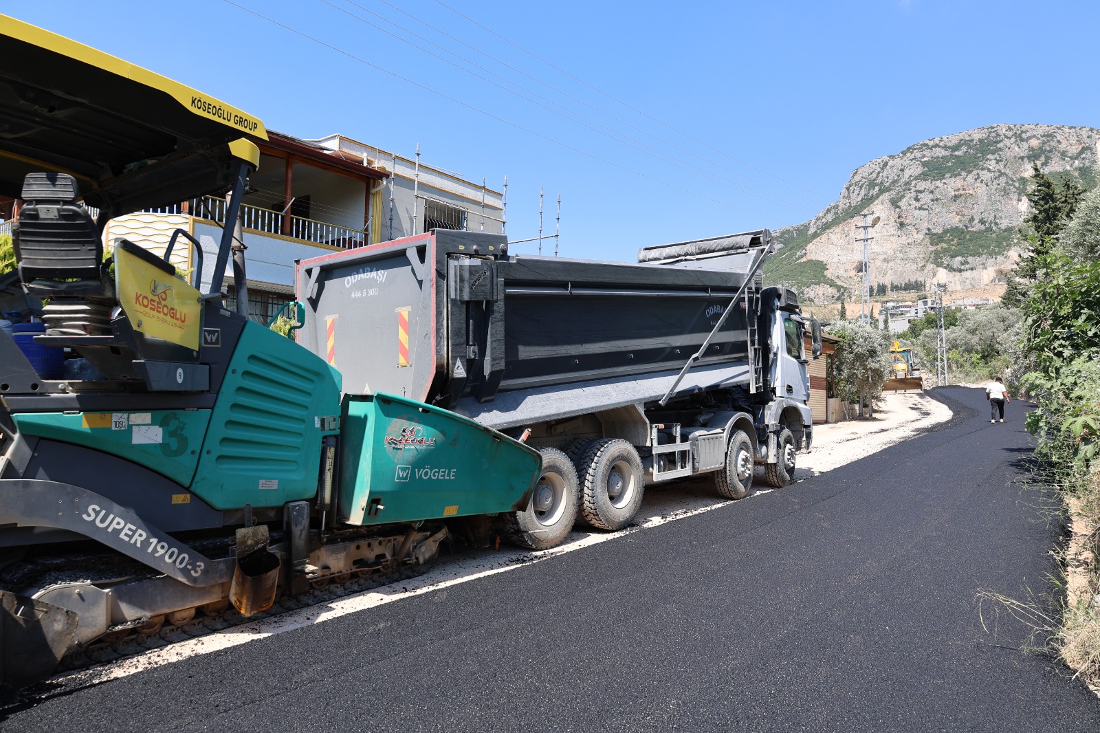 HBB, DURSUNLU’DA ASFALT ÇALIŞMASINA BAŞLADI