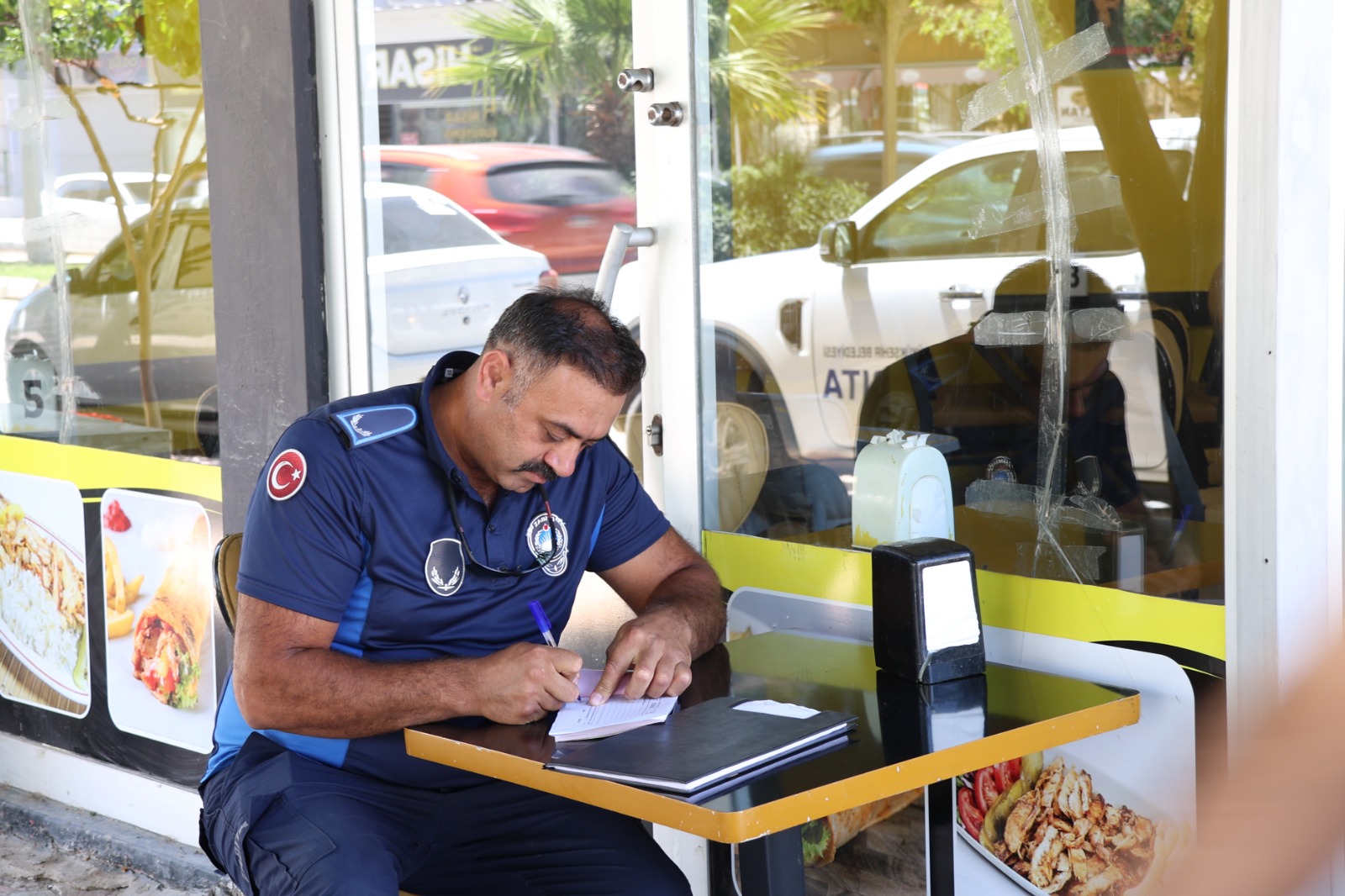 HBB’DEN KALDIRIM İŞGALLERİNE DENETİM 