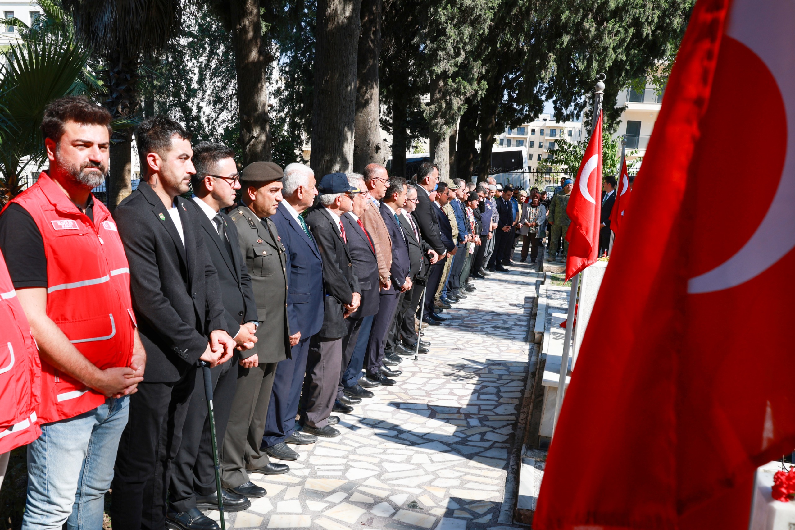 15 TEMMUZ KAHRAMANLARI HATAY’DA DUALARLA ANILDI 