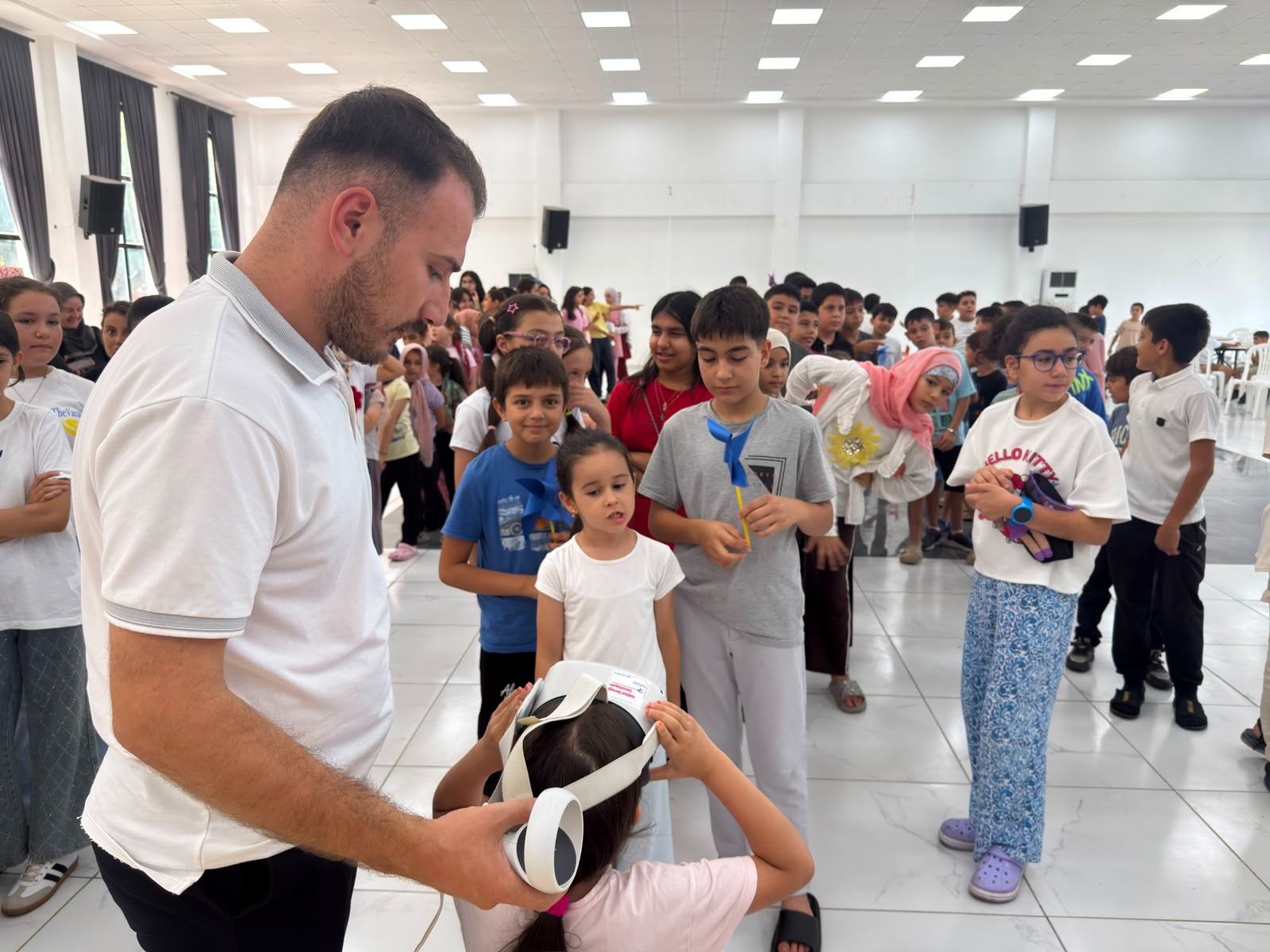 HBB’DEN ÇOCUKLARA BİLİM VE EĞLENCE DOLU YAZ ETKİNLİKLERİ