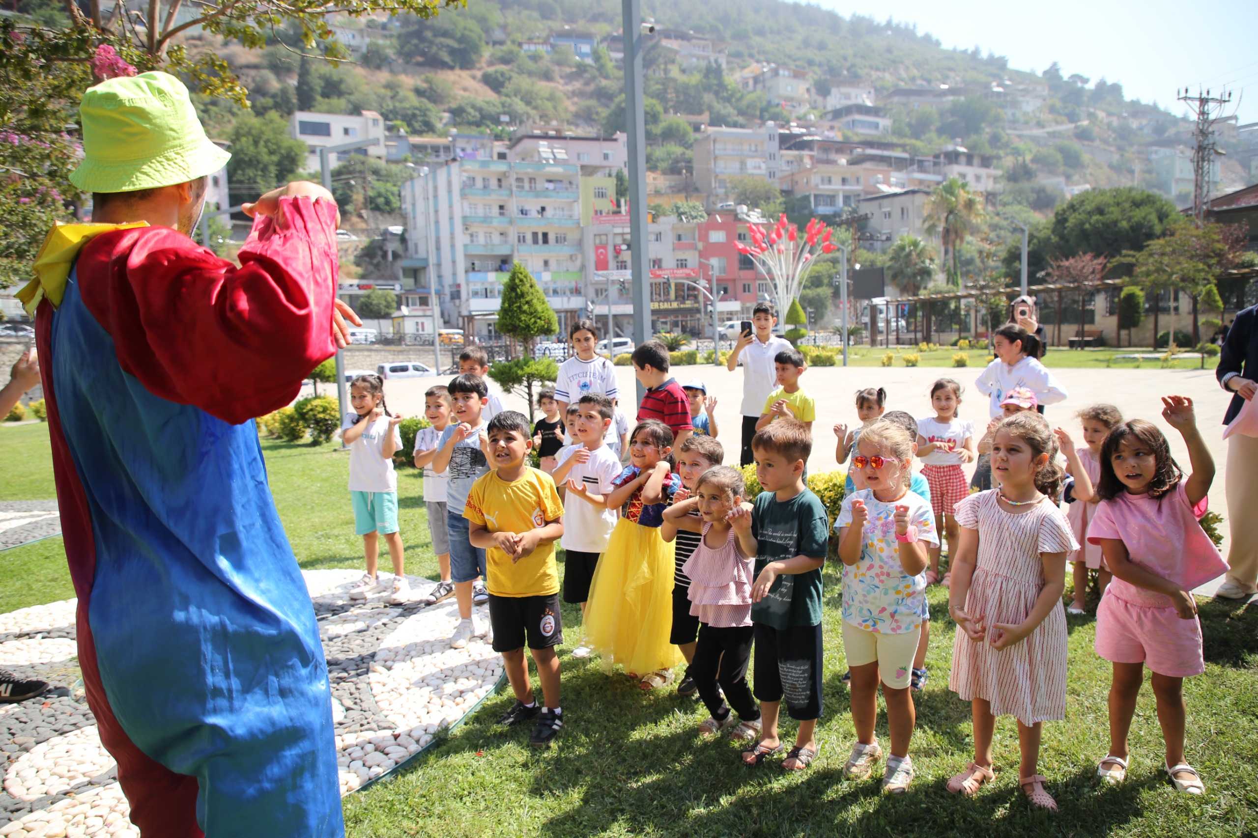 ÇOCUKLARIN YAZ TATİLİNE HBB’DEN RENKLİ DOKUNUŞ