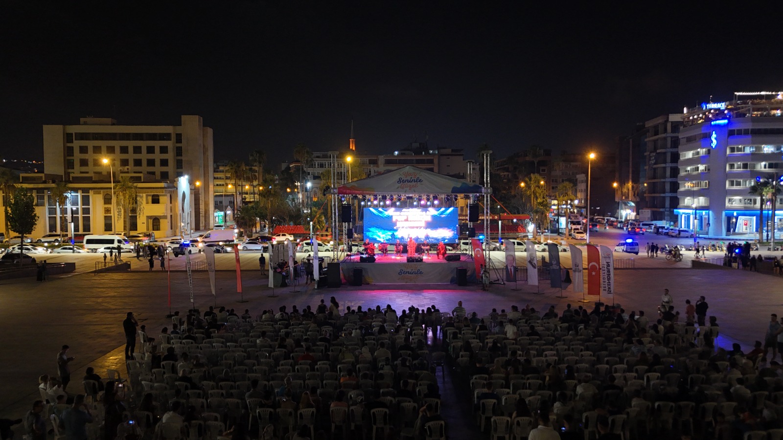 HBB ORKESTRASI, İSKENDERUN’DA SAHNE ALDI