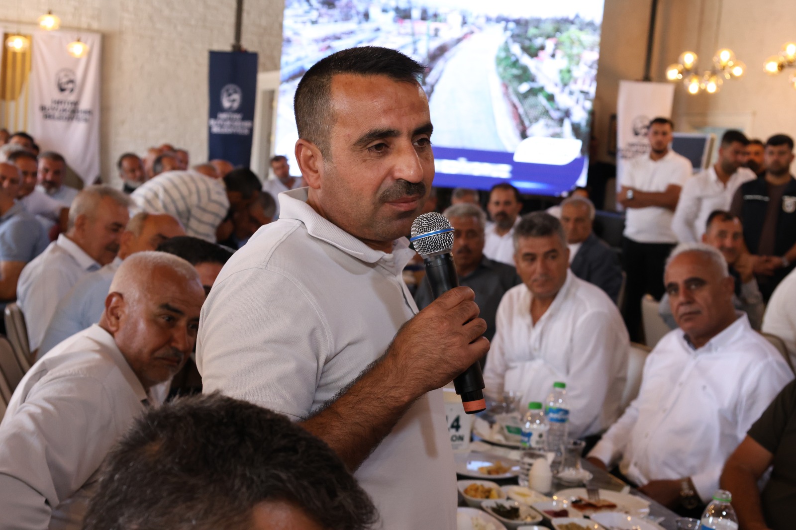 BAŞKAN ÖNTÜRK ALTINÖZÜLÜ MUHTARLARLA BULUŞTU