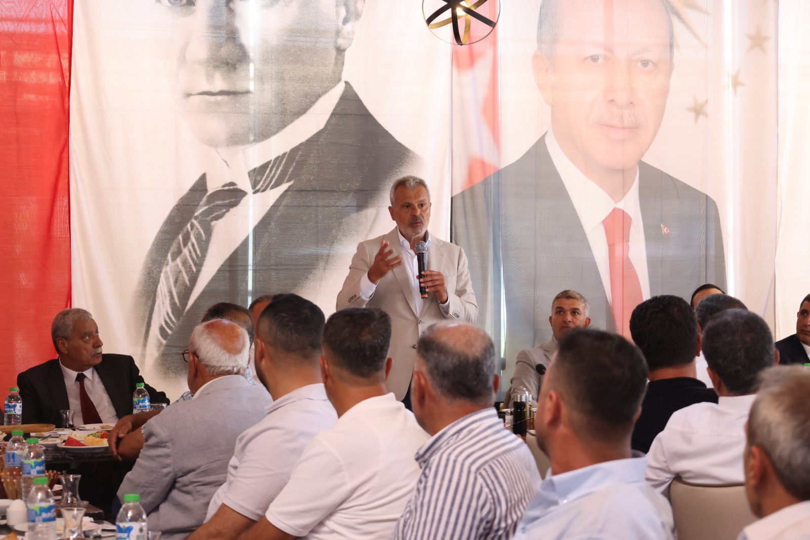 BAŞKAN ÖNTÜRK ALTINÖZÜLÜ MUHTARLARLA BULUŞTU