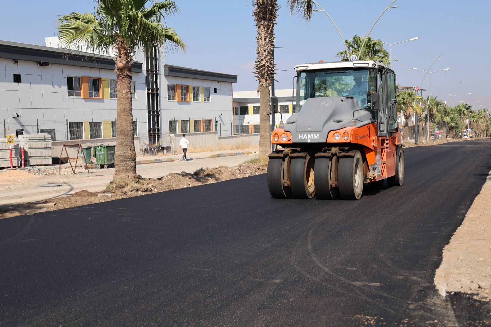 HBB’DEN KIRIKHAN’DA ULAŞIMI GÜÇLENDİREN ÇALIŞMALAR