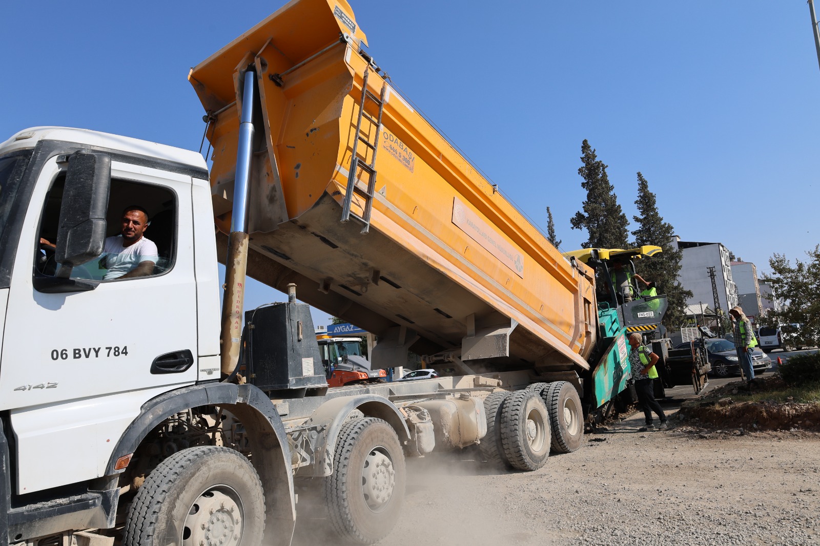 HBB’DEN KIRIKHAN’DA ULAŞIMI GÜÇLENDİREN ÇALIŞMALAR
