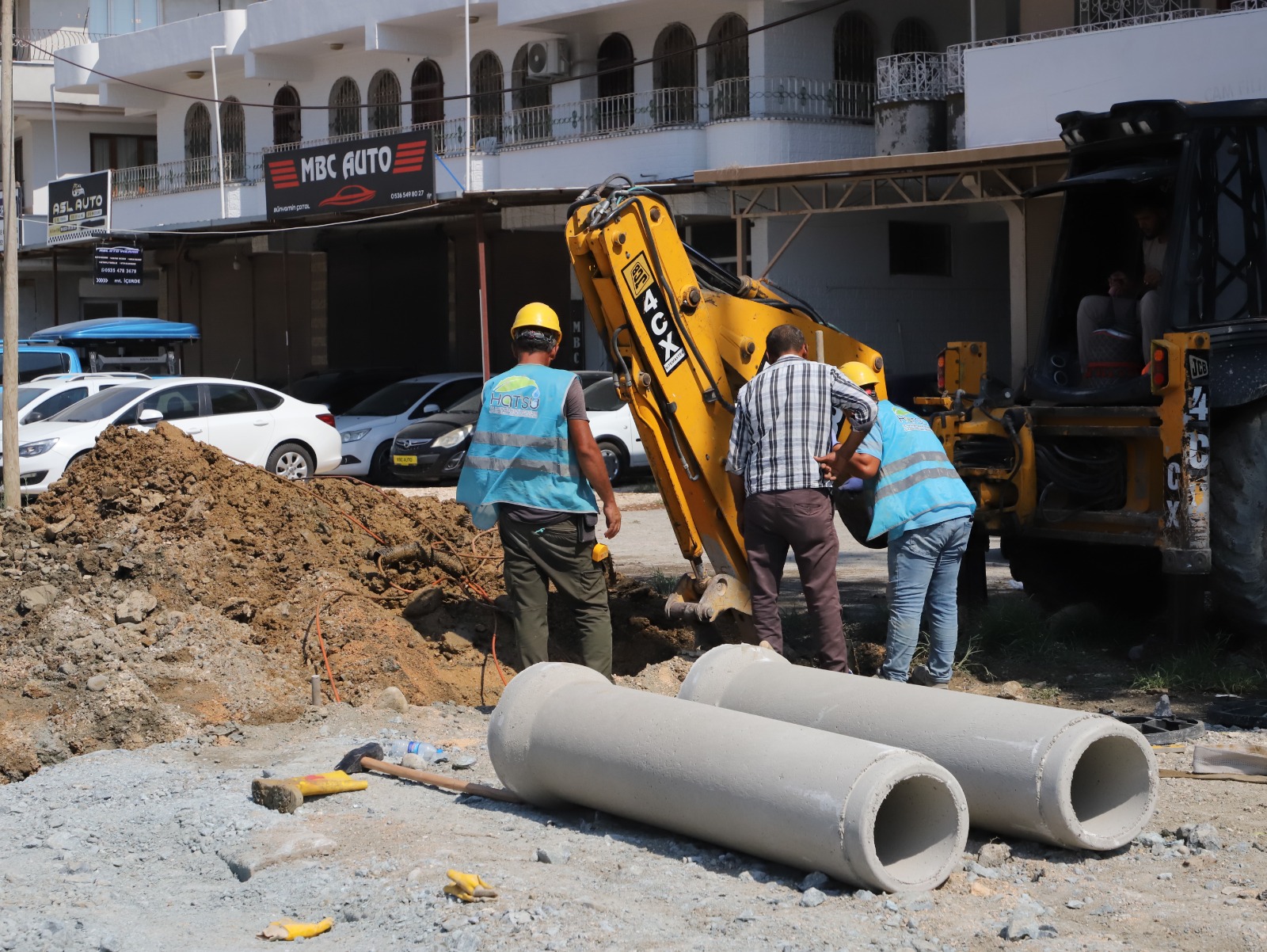 SAMANDAĞ TOMRUKSUYU’NA YENİ KANALİZASYON HATTI İNŞA EDİLDİ