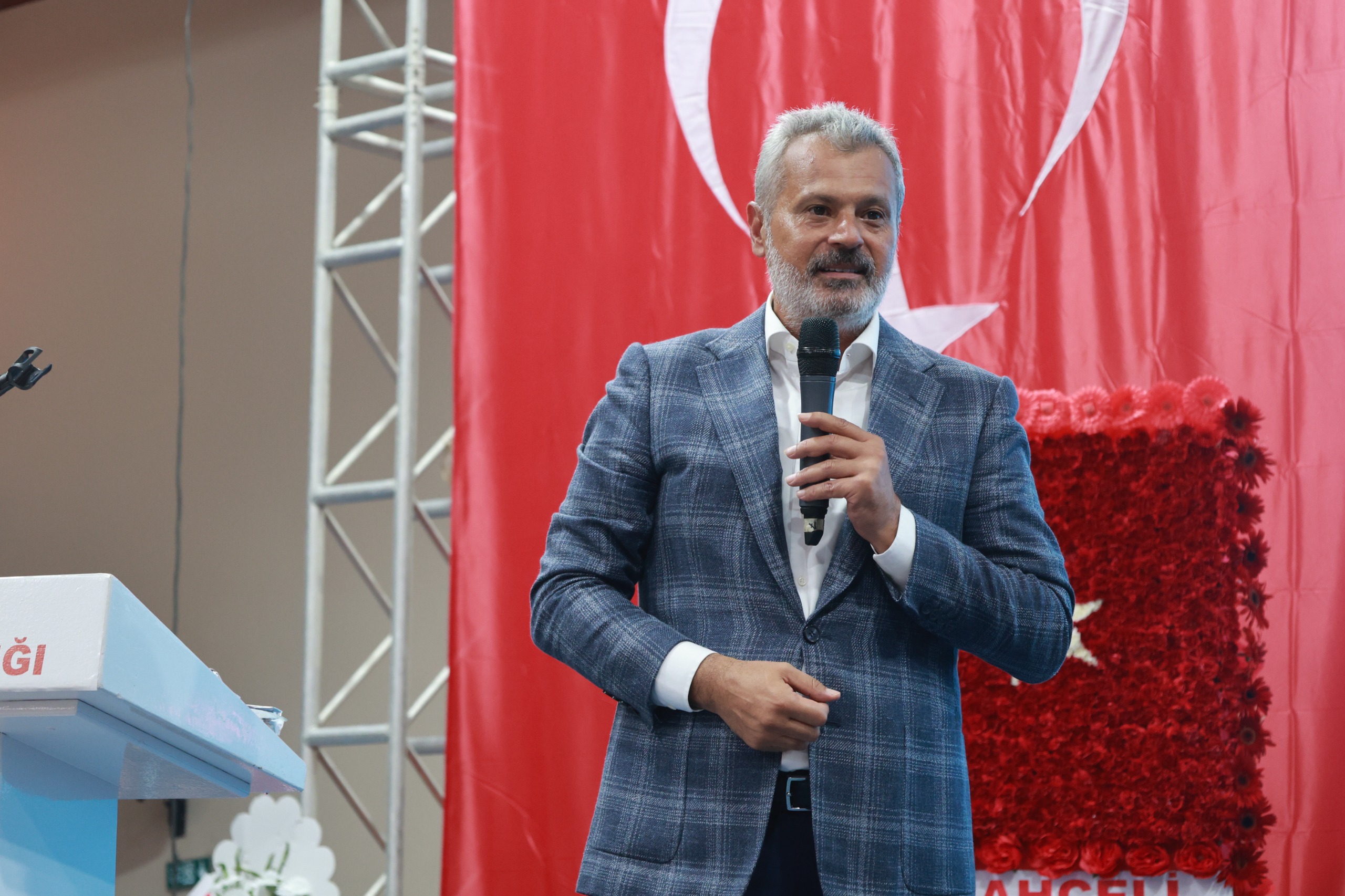 BAŞKAN ÖNTÜRK, MHP İL KONGRESİ’NE KATILDI