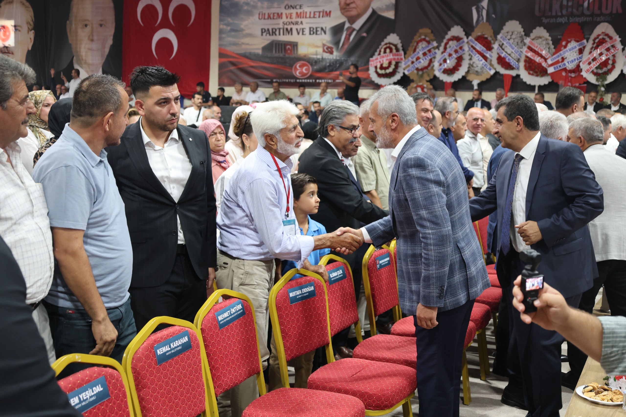 BAŞKAN ÖNTÜRK, MHP İL KONGRESİ’NE KATILDI