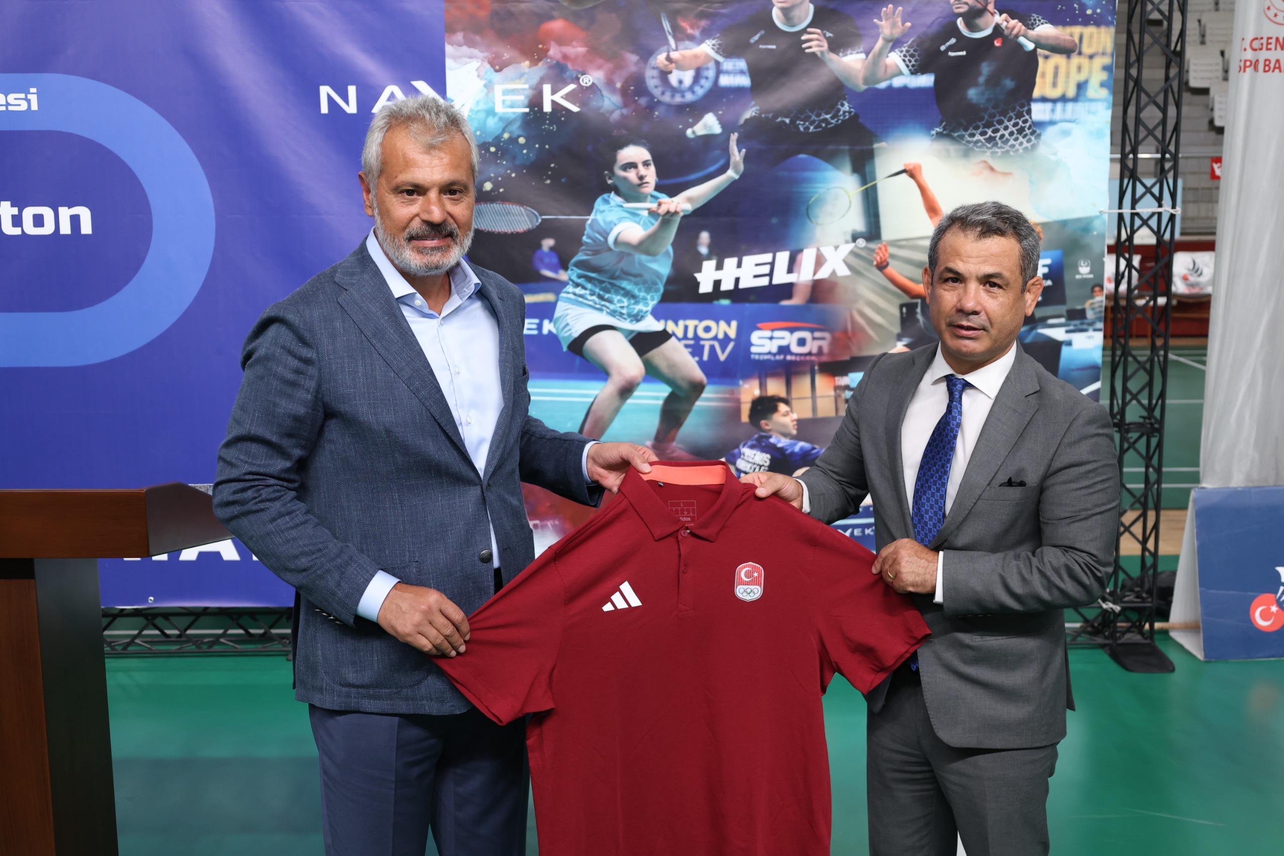 BÜYÜKLER TÜRKİYE BADMİNTON ŞAMPİYONASI HATAY’DA BAŞLADI