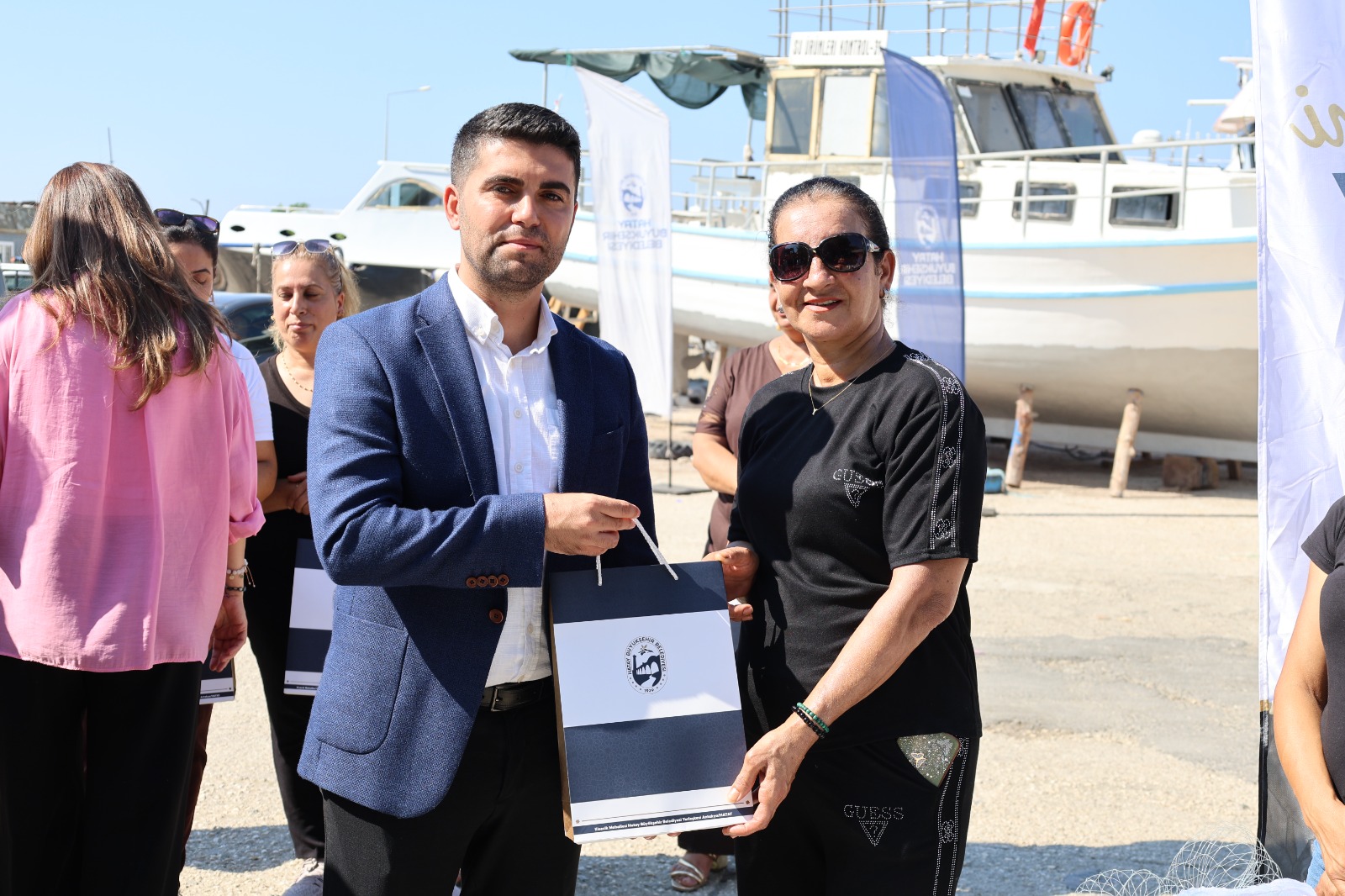 HBB’DEN SAMANDAĞ’DA ÜRETİME VE İSTİHDAMA DESTEK