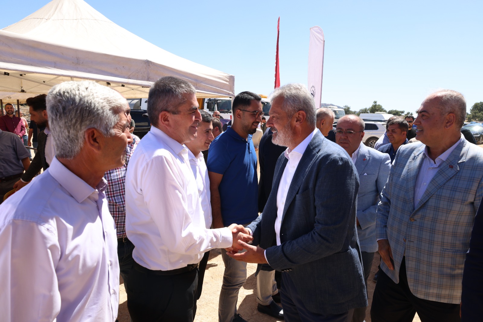 HASSA’DA TÜRKİYE’NİN 3. BÜYÜK OSB’Sİ YAPILIYOR